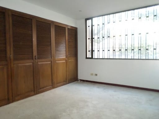 Apartaestudio en venta en Chico Norte, Bogotá, 81 m² · foto 4 de 17