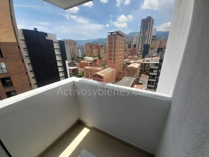 Apartamento de 3 alcobas en arriendo en Aves Maria, Sabaneta, 75 m² · foto 4 de 11