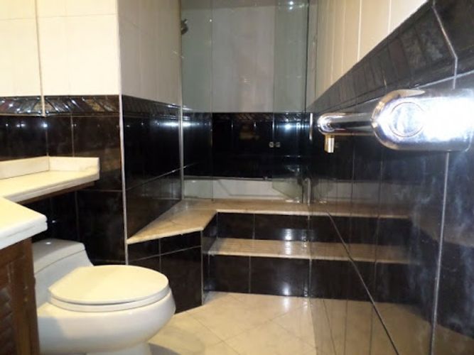 Apartaestudio en venta en Chico Norte, Bogotá, 81 m² · foto 15 de 17