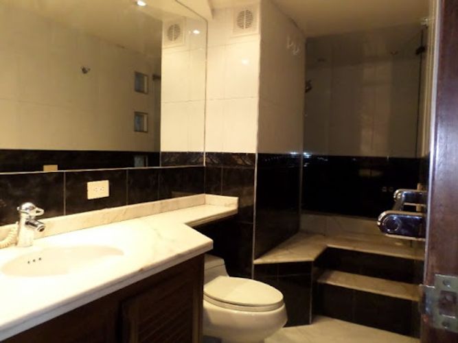 Apartaestudio en venta en Chico Norte, Bogotá, 81 m² · foto 17 de 17