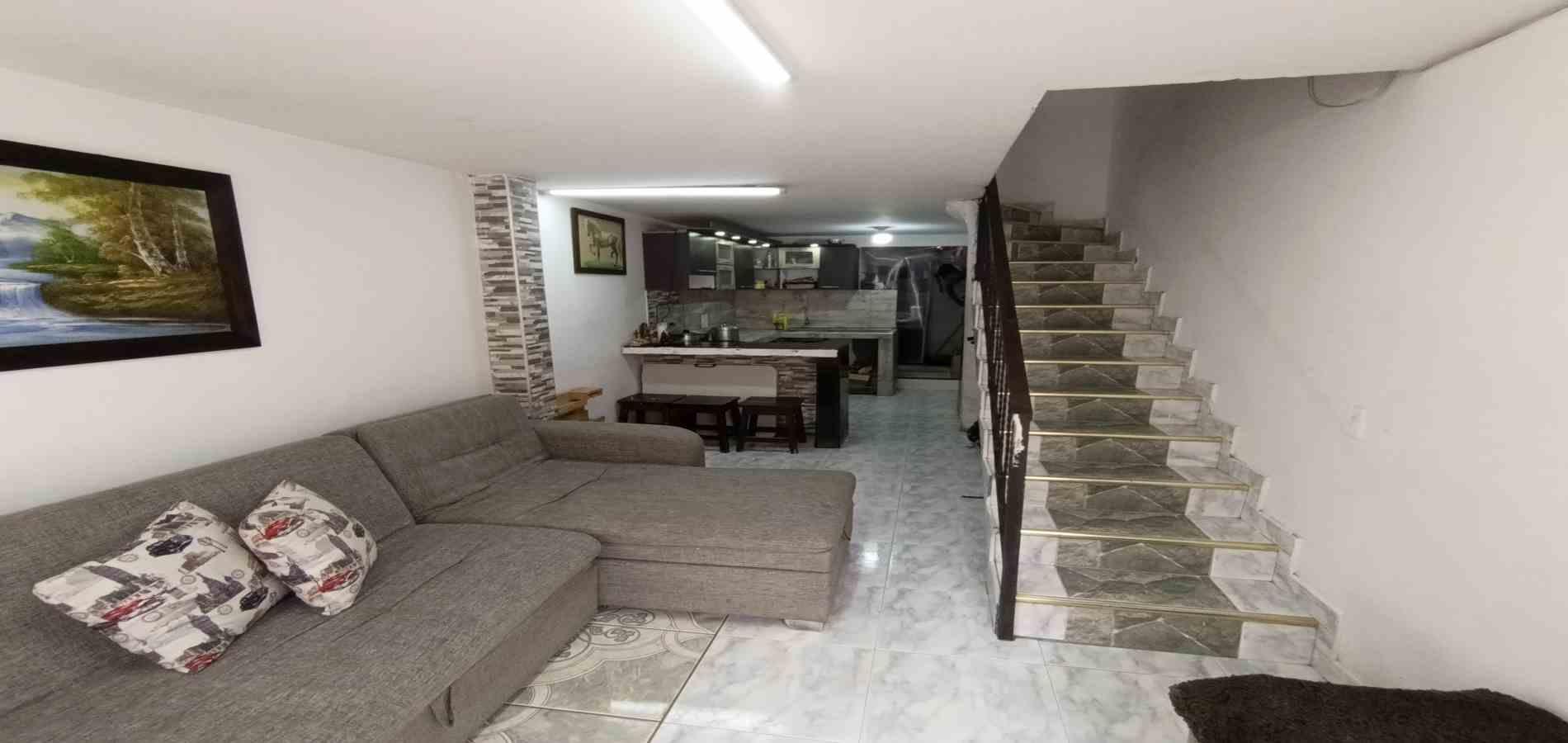 Casa en venta en Bengala, Manizales · foto 2 de 24