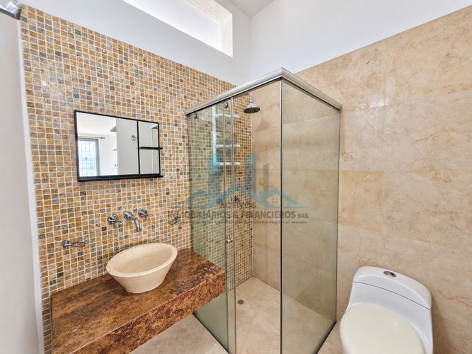 Casa de 4 alcobas en venta en Girardot, Girardot, 220 m² · foto 11 de 18