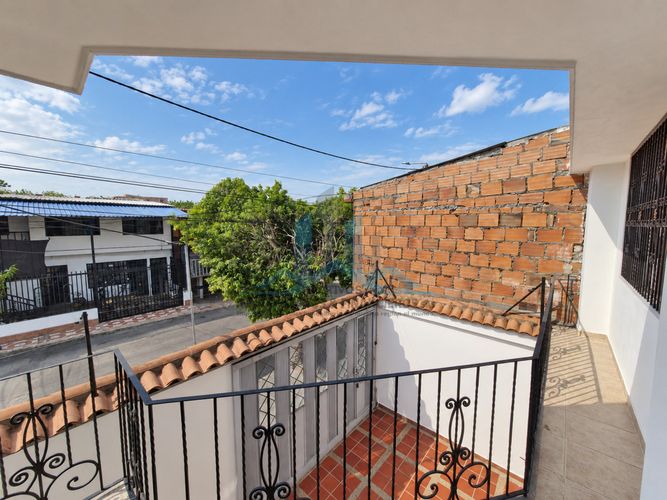 Casa de 4 alcobas en venta en Girardot, Girardot, 220 m² · foto 4 de 18