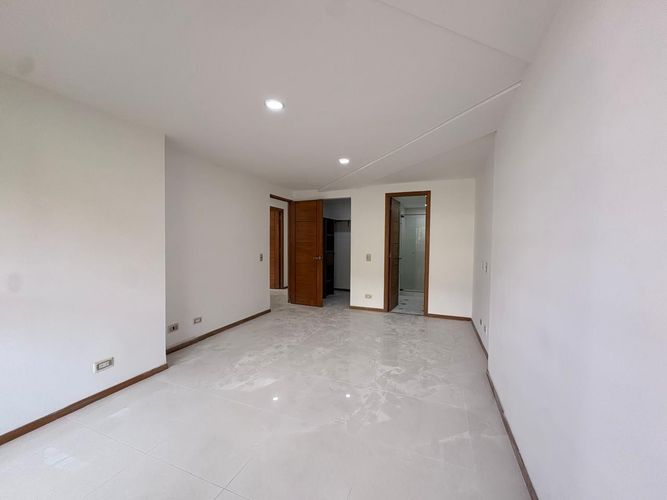 Apartamento de 3 alcobas en arriendo en Vegas De La Doctora, Sabaneta, 100 m² · foto 11 de 19