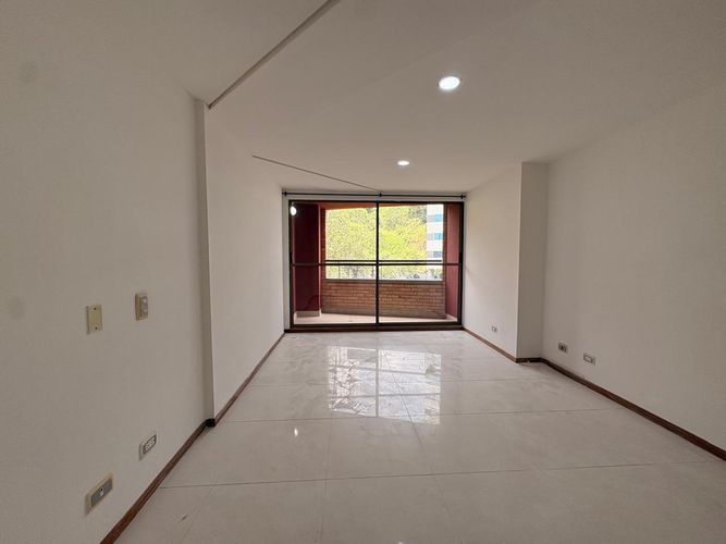 Apartamento de 3 alcobas en arriendo en Vegas De La Doctora, Sabaneta, 100 m² · foto 13 de 19
