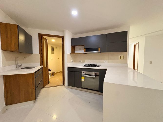 Apartamento de 3 alcobas en arriendo en Vegas De La Doctora, Sabaneta, 100 m² · foto 6 de 19