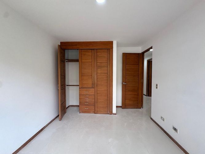 Apartamento de 3 alcobas en arriendo en Vegas De La Doctora, Sabaneta, 100 m² · foto 16 de 19