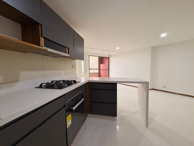 Apartamento de 3 alcobas en arriendo en Vegas De La Doctora, Sabaneta, 100 m² · foto 4 de 19