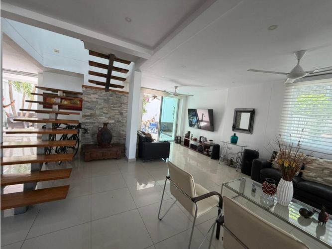Casa de 3 alcobas en venta en Villa Campestre, Barranquilla, 244 m² · foto 5 de 24