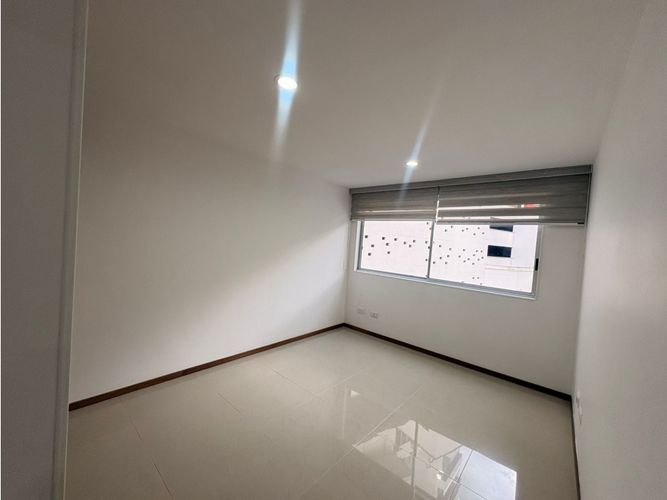 Apartaestudio en arriendo en Las Lomitas, Sabaneta, 117 m² · foto 5 de 13