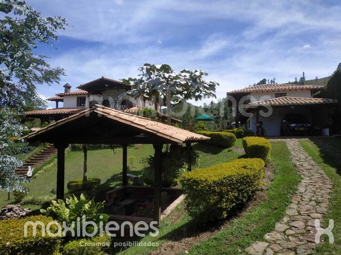 Finca en arriendo en La Pastorcita, Guarne, 400 m² · foto 7 de 10