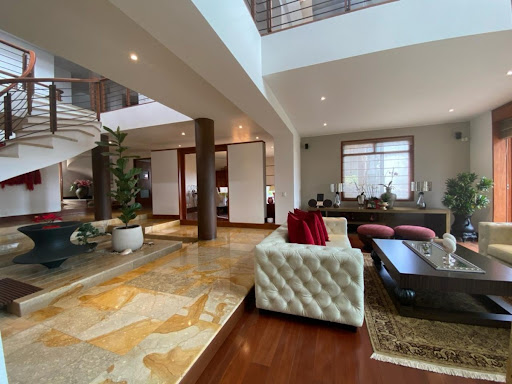 Casa en venta en El Libano, La Calera · foto 2 de 24