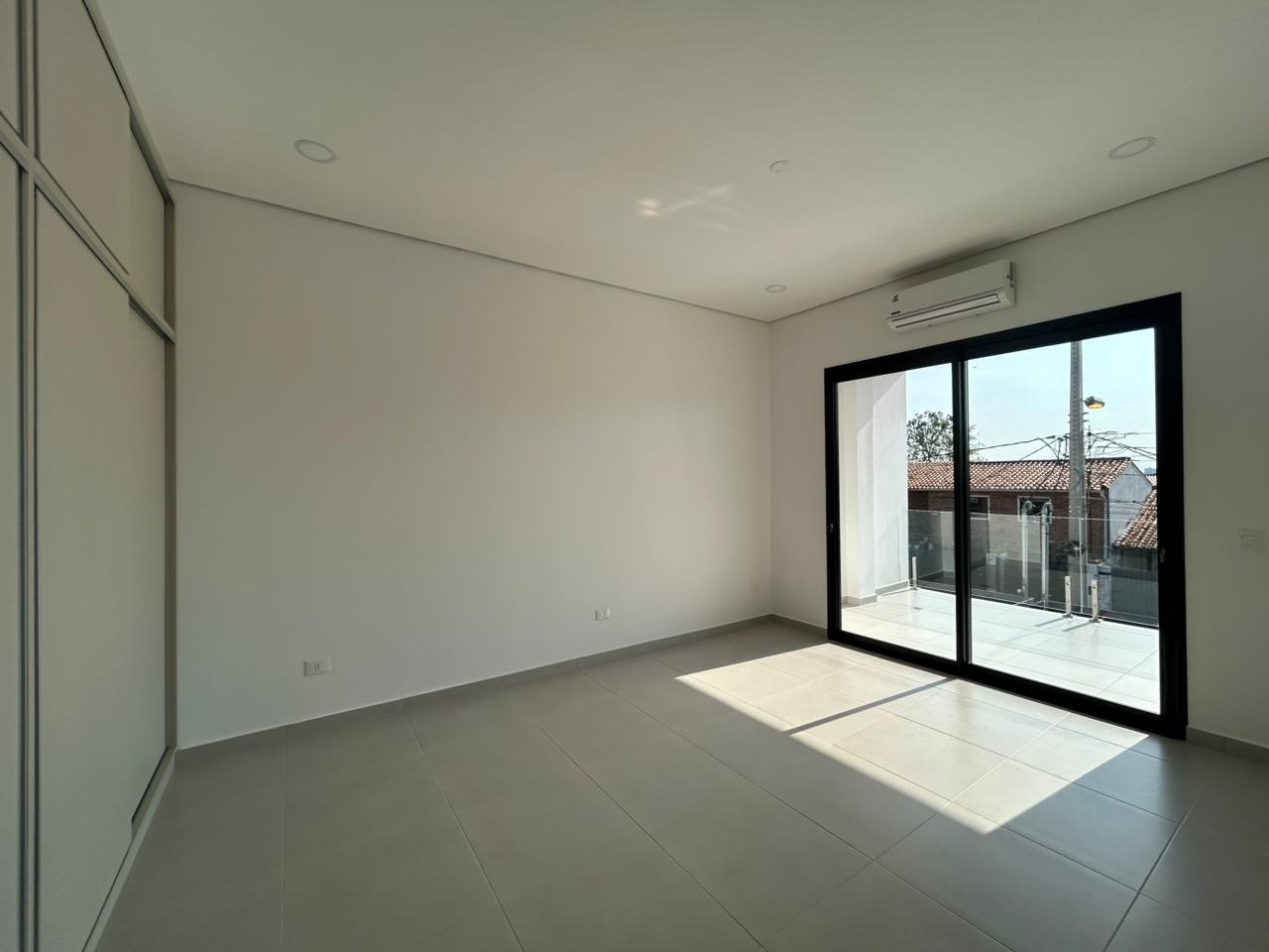 |ALQUILER| MODERNO DÚPLEX CON PISCINA A ESTRENAR — foto 2