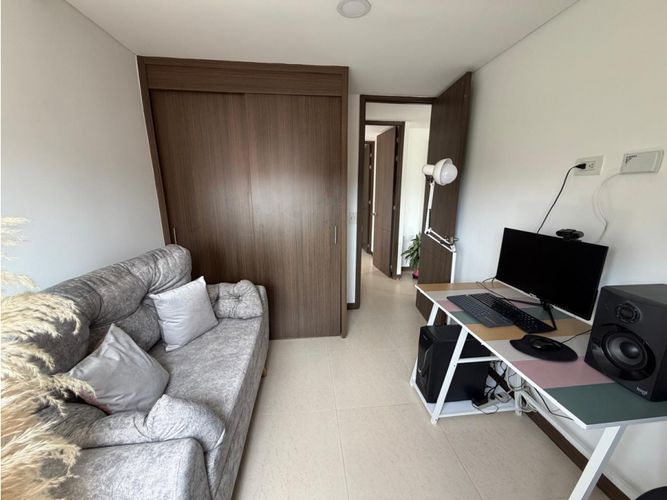 Apartamento de 2 alcobas en venta en Entreamigos, Medellín, 76 m² · foto 7 de 18