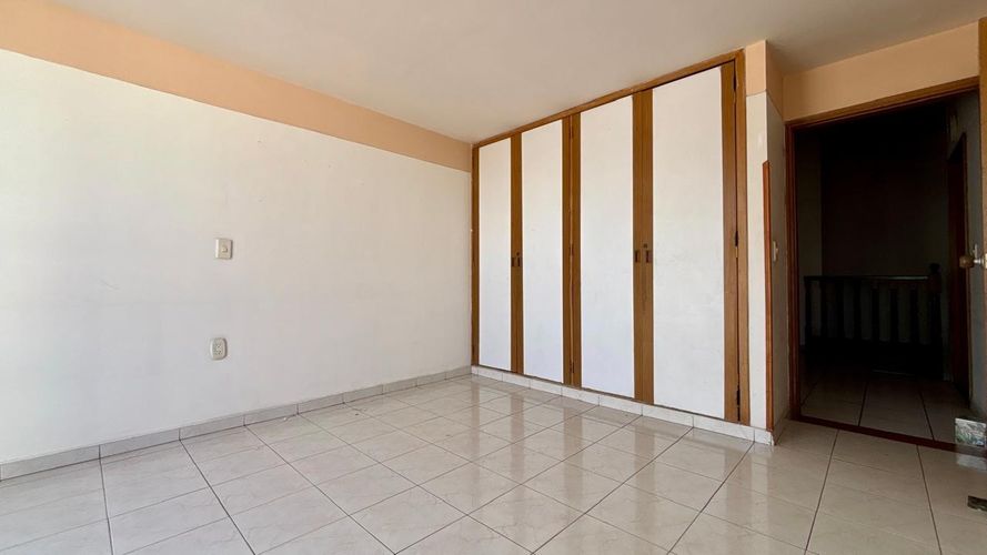 Apartamento de 5 alcobas en venta en Sotomayor, Bucaramanga, 292 m² · foto 16 de 24