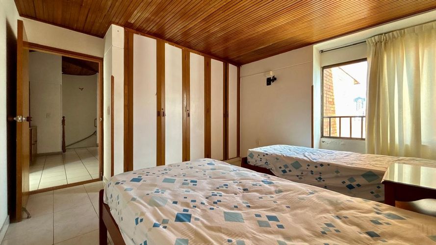 Apartamento de 5 alcobas en venta en Sotomayor, Bucaramanga, 292 m² · foto 18 de 24