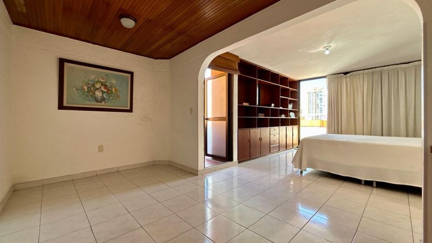 Apartamento de 5 alcobas en venta en Sotomayor, Bucaramanga, 292 m² · foto 12 de 24
