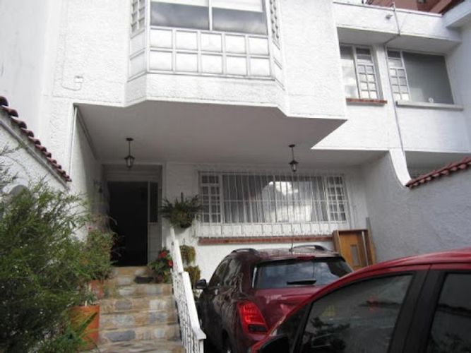 Casa en venta en Santa Barbara Central, Bogotá · foto 14 de 18