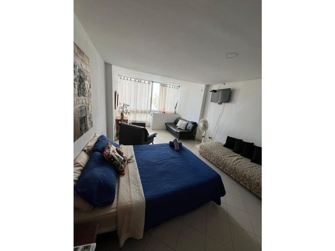 Apartaestudio en venta en El Laguito, Cartagena, 40 m² · foto 3 de 4
