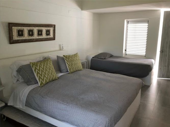 Casa de 5 alcobas en venta en Bosques De Peñalisa, Girardot, 358 m² · foto 5 de 24