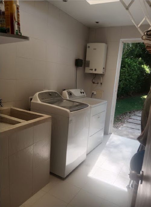 Casa de 5 alcobas en venta en Bosques De Peñalisa, Girardot, 358 m² · foto 20 de 24