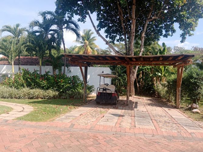 Casa de 5 alcobas en venta en Bosques De Peñalisa, Girardot, 358 m² · foto 21 de 24