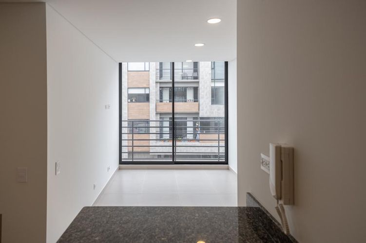 Apartamento de 3 alcobas en venta en Prado Pinzon, Bogotá, 63 m² · foto 2 de 24