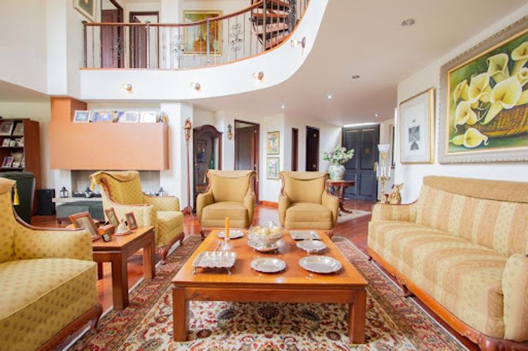 Casa de 6 alcobas en venta en Aposentos, Sopó, 650 m² · foto 5 de 24