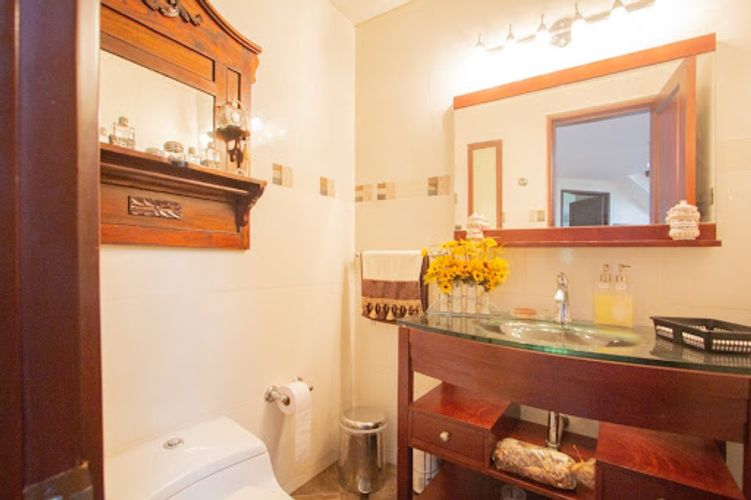Casa de 6 alcobas en venta en Aposentos, Sopó, 650 m² · foto 23 de 24