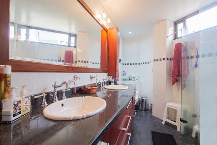 Casa de 6 alcobas en venta en Aposentos, Sopó, 650 m² · foto 24 de 24