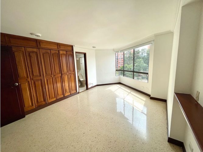 Apartamento de 3 alcobas en arriendo en Alejandría, Medellín, 127 m² · foto 12 de 24