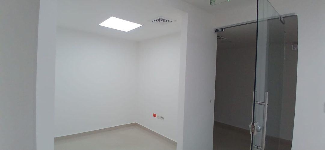 Oficina en arriendo en El Centro, Cartagena, 79 m² · foto 4 de 13