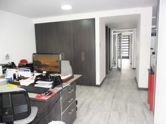 Casa en venta en Polo Club, Bogotá · foto 9 de 20