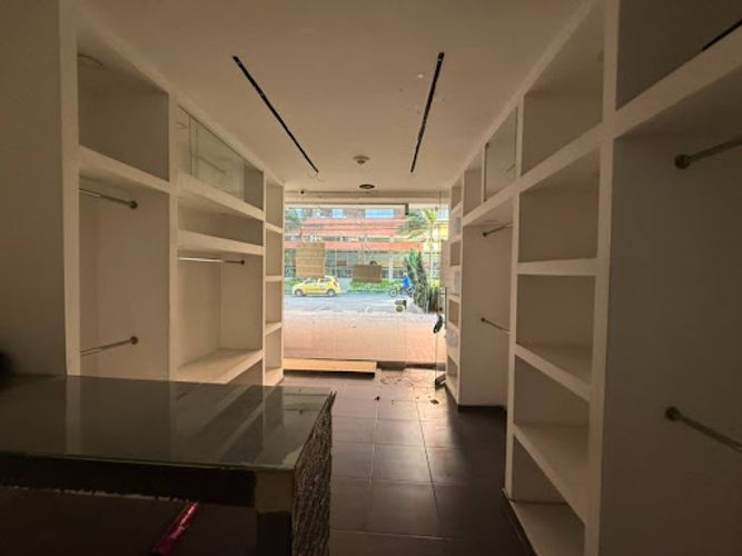 Local en arriendo en Bellavista, Bello, 16 m² · foto 5 de 12