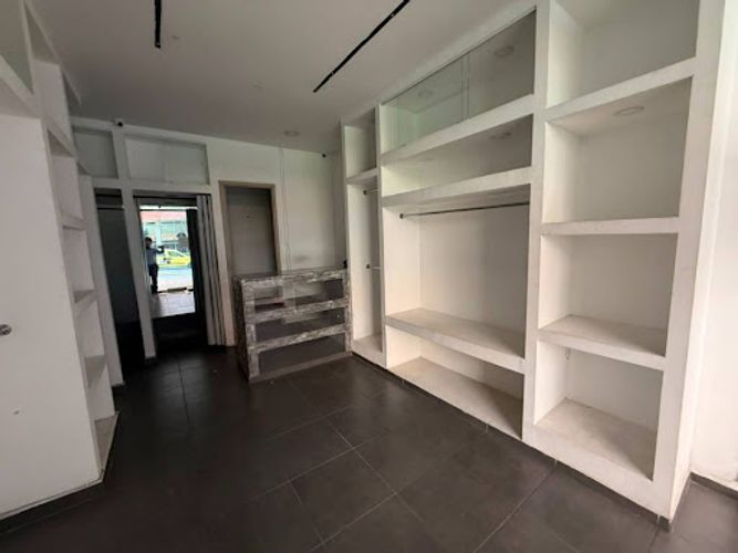 Local en arriendo en Bellavista, Bello, 16 m² · foto 8 de 12
