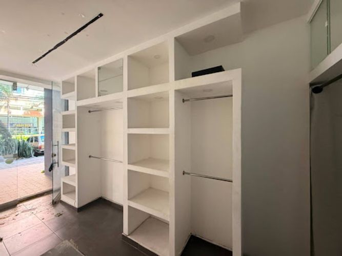 Local en arriendo en Bellavista, Bello, 16 m² · foto 10 de 12