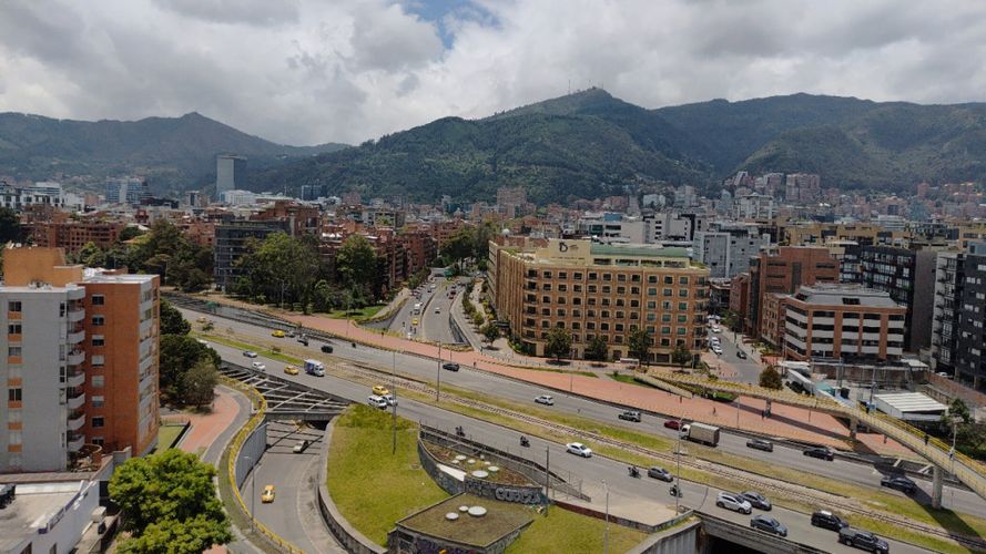 Apartaestudio en venta en Chico Norte, Bogotá, 24 m² · foto 3 de 24