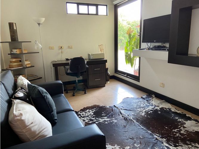 Casa de 5 alcobas en venta en Maravelez, Armenia, 450 m² · foto 9 de 24