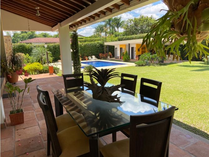 Casa de 5 alcobas en venta en Maravelez, Armenia, 450 m² · foto 18 de 24