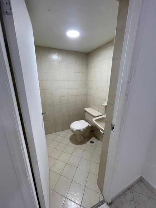 Local en arriendo en Altos Del Prado, Barranquilla, 30 m² · foto 6 de 10