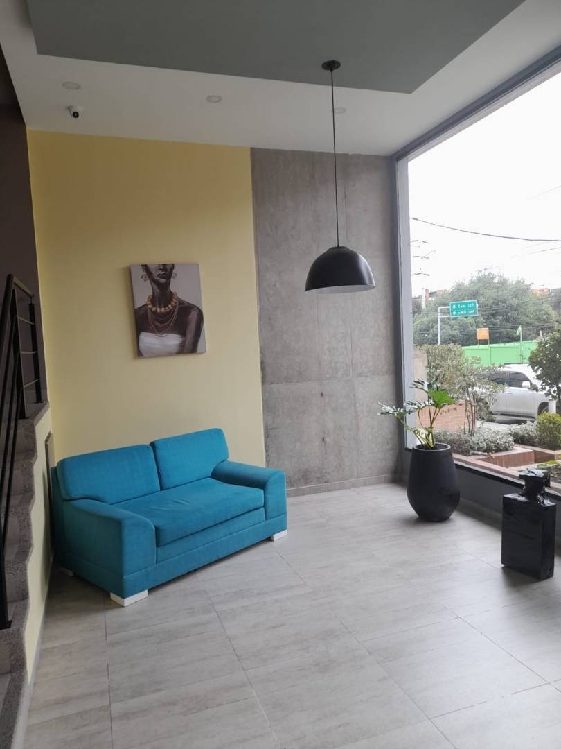 Apartamento en venta en Santa Barbara, Bogotá · foto 3 de 24