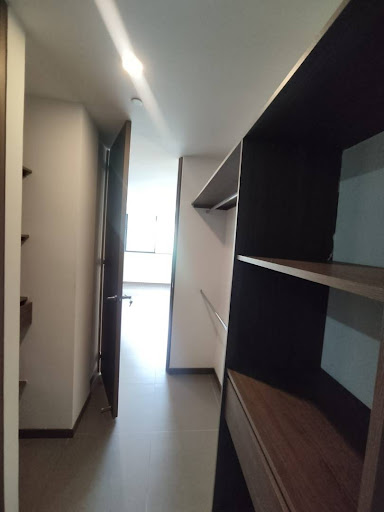 Apartamento en arriendo en Loma De Las Brujas, Envigado · foto 11 de 14