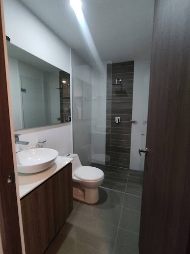 Apartamento en arriendo en Loma De Las Brujas, Envigado · foto 12 de 14
