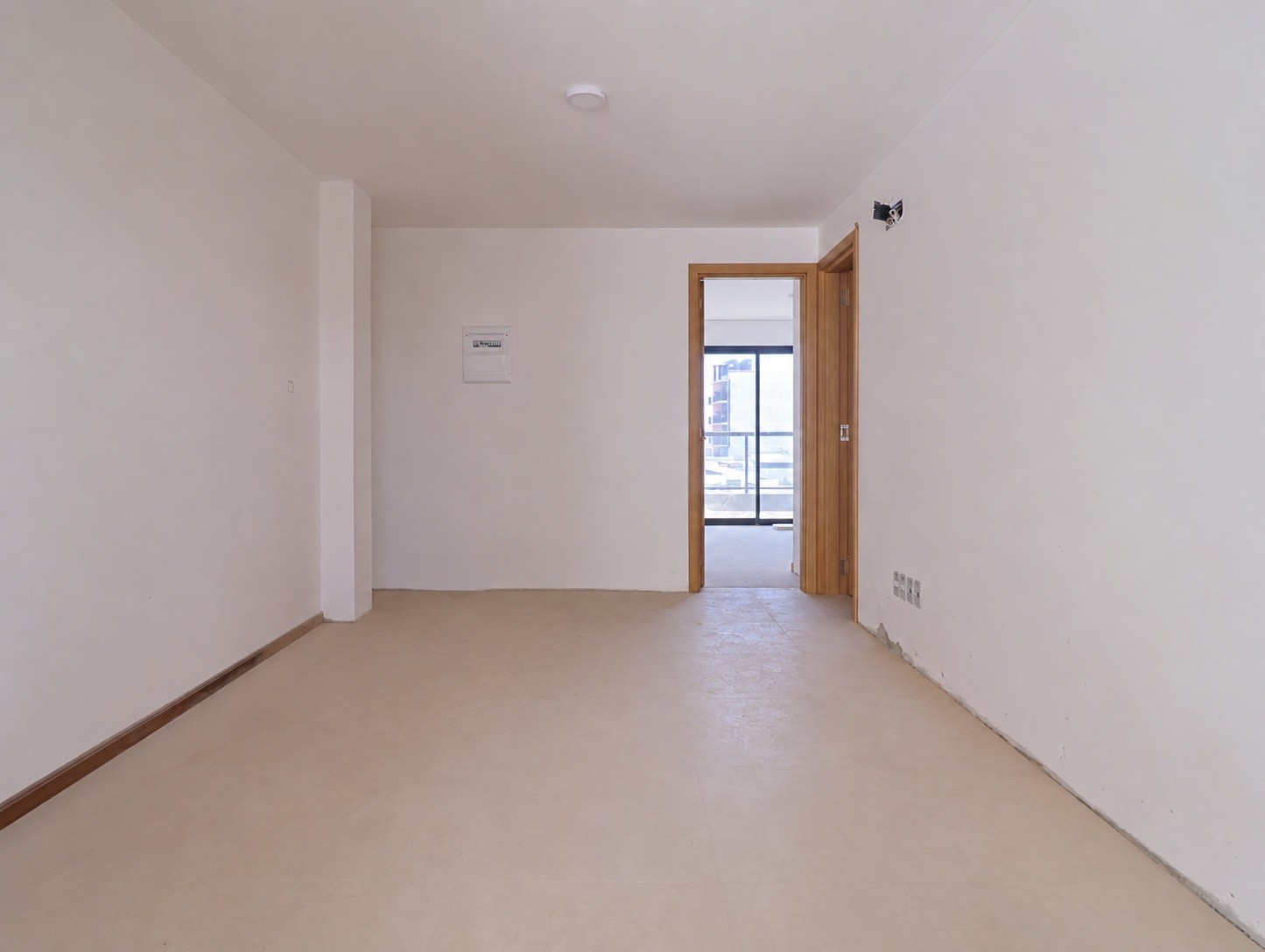 SE ALQUILA HERMOSO APARTAMENTO A ESTRENAR