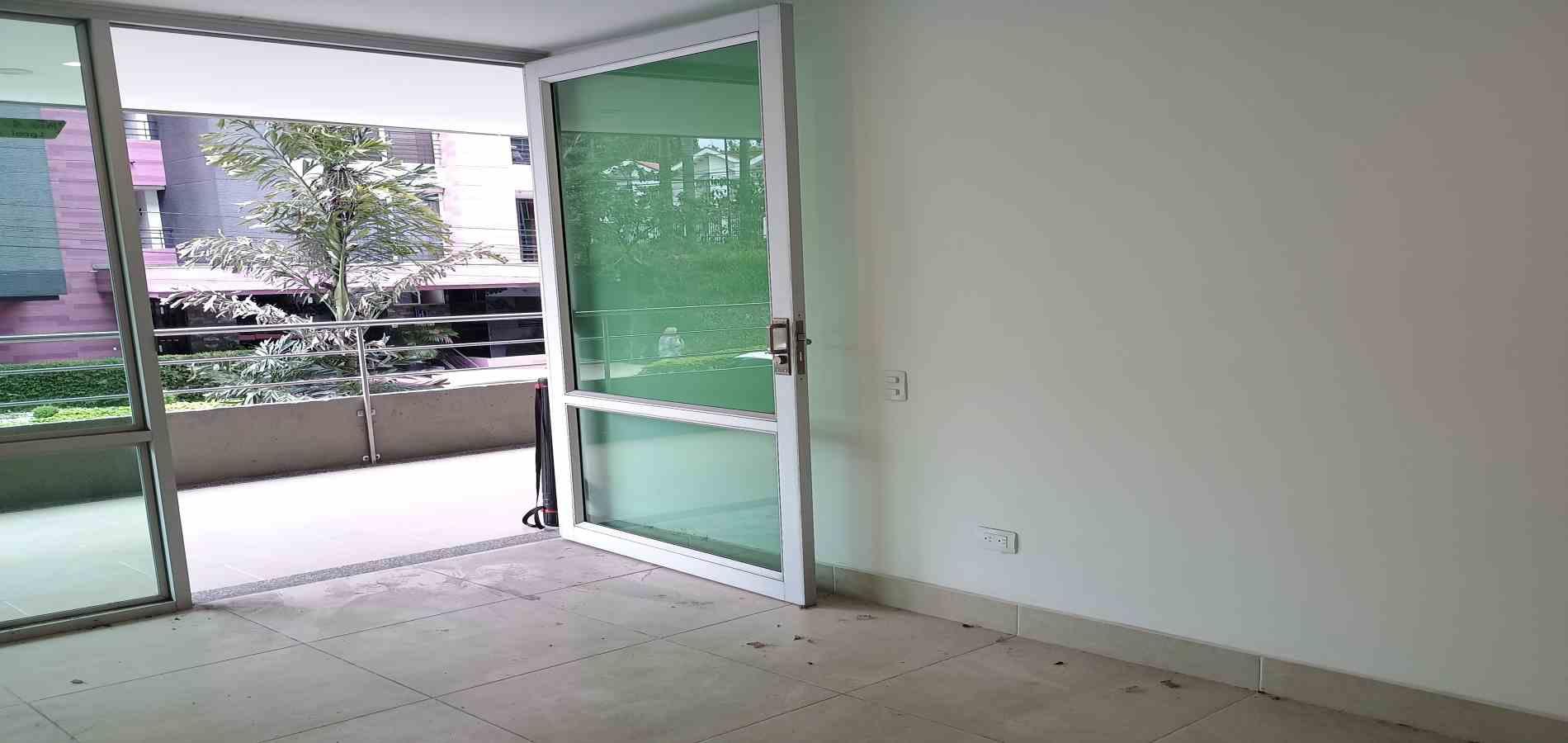 Retail space for rent in Armenia, Armenia