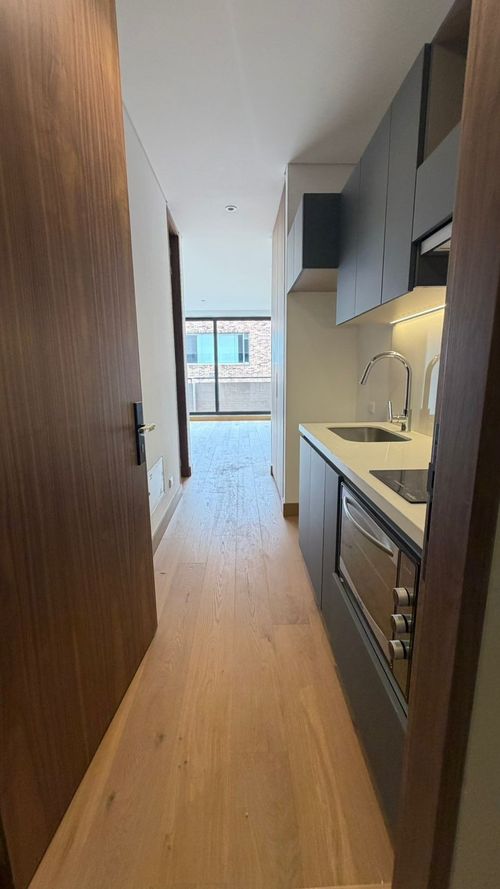 Apartaestudio en venta en Chico Norte, Bogotá, 34 m² · foto 2 de 15