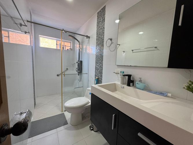 Casa de 5 alcobas en venta en Cañaveral, Floridablanca, 186 m² · foto 12 de 24