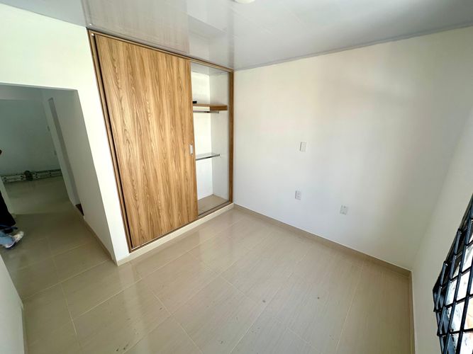 Casa de 4 alcobas en venta en Altos De Arenales, Girón, 70 m² · foto 10 de 10