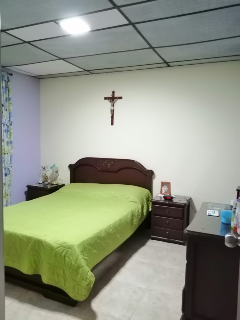 Casa en venta en Tribunas Corcega, Pereira · foto 15 de 19