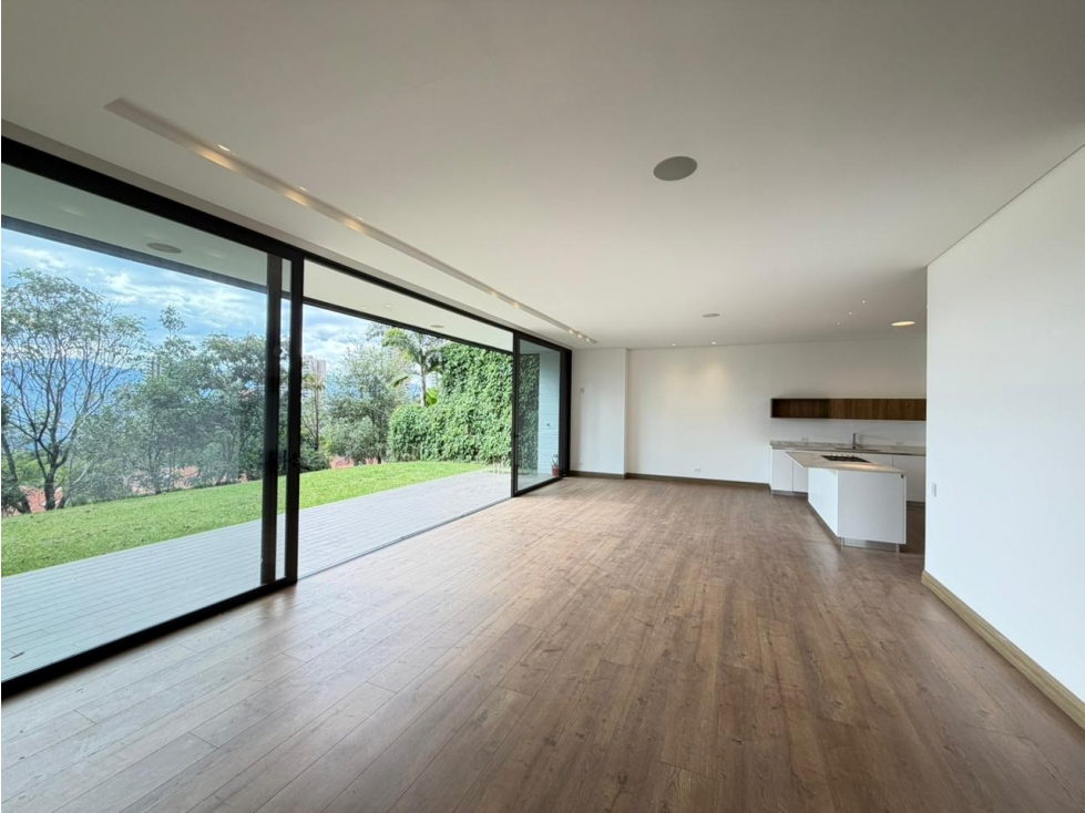 Apartamento en arriendo en El Poblado, Medellín · foto 14 de 24